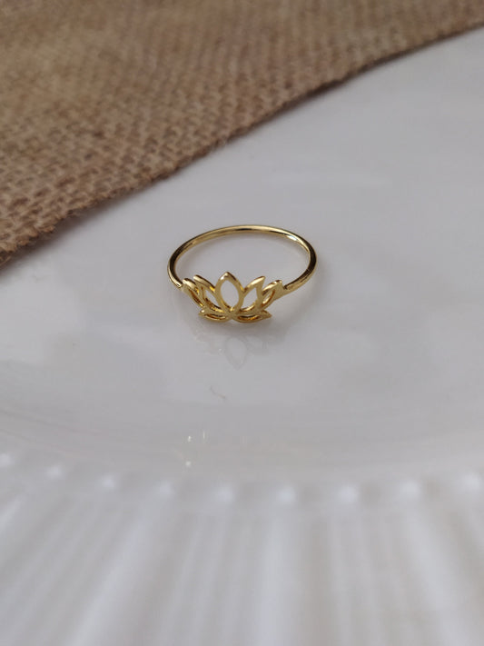 Lotus Çiçeği Çıtır Yüzük - Pirinç - Gold Renk Kadın Yüzüğü - Bronzzara