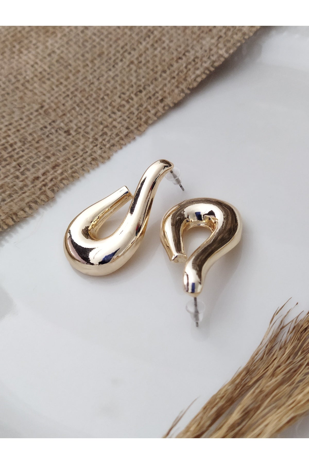 GOLD DOĞAL FORM BURGU KÜPE