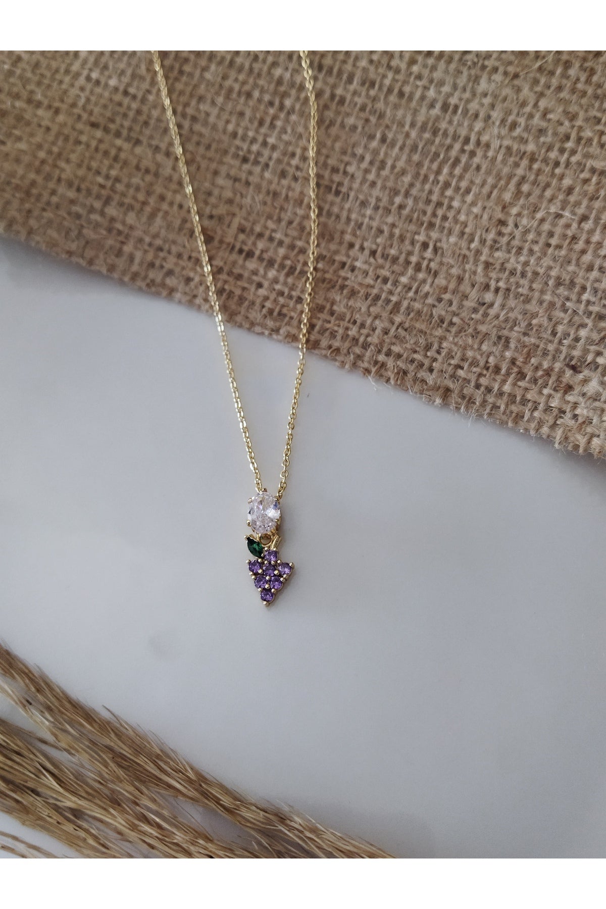 ÇELİK ÜZÜM FORM TAŞLI CHARM KOLYE