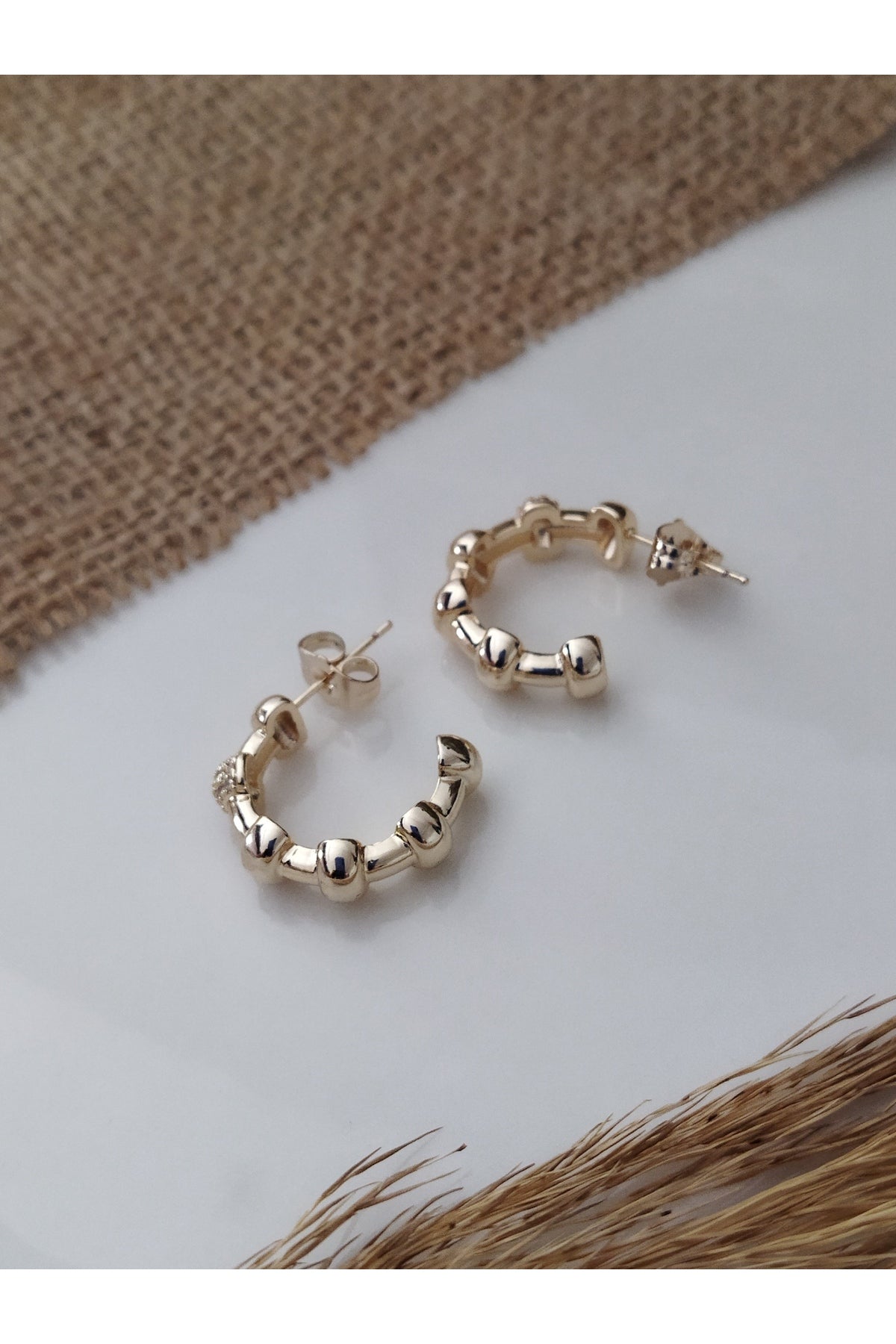 BOĞUMLU GOLD ÇİVİLİ KÜPE / LARGE
