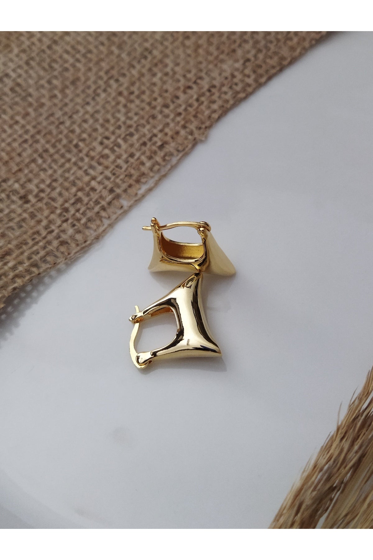 ÇANTA FORM GOLD HALKA KÜPE