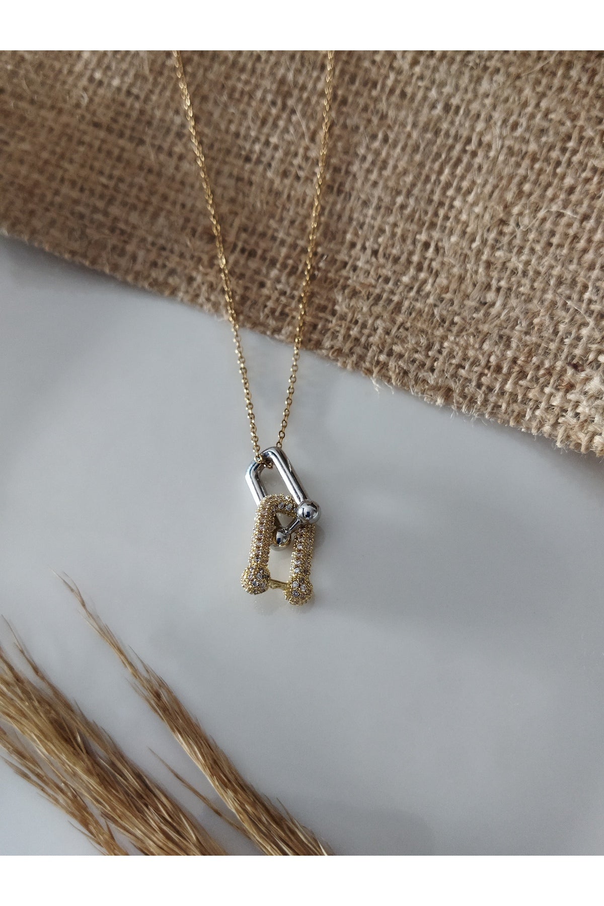 ÇELİK CHARM TAŞLI KOLYE