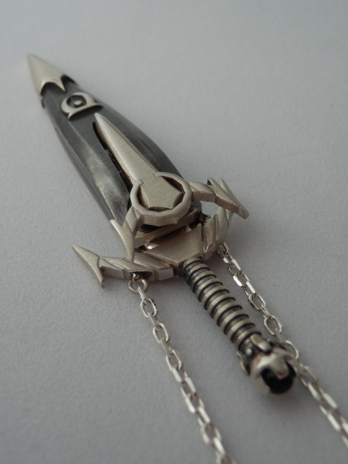 Skyrim Mehrunes Razor Dagger Necklace