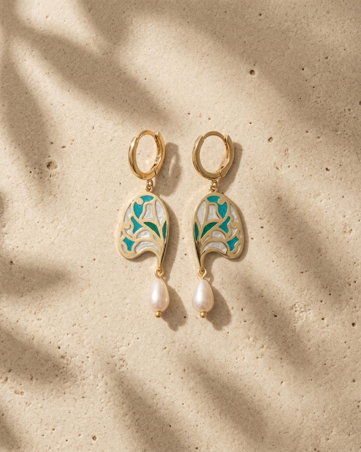 Madame Perle – Radiance | Enameled Pearl Earrings