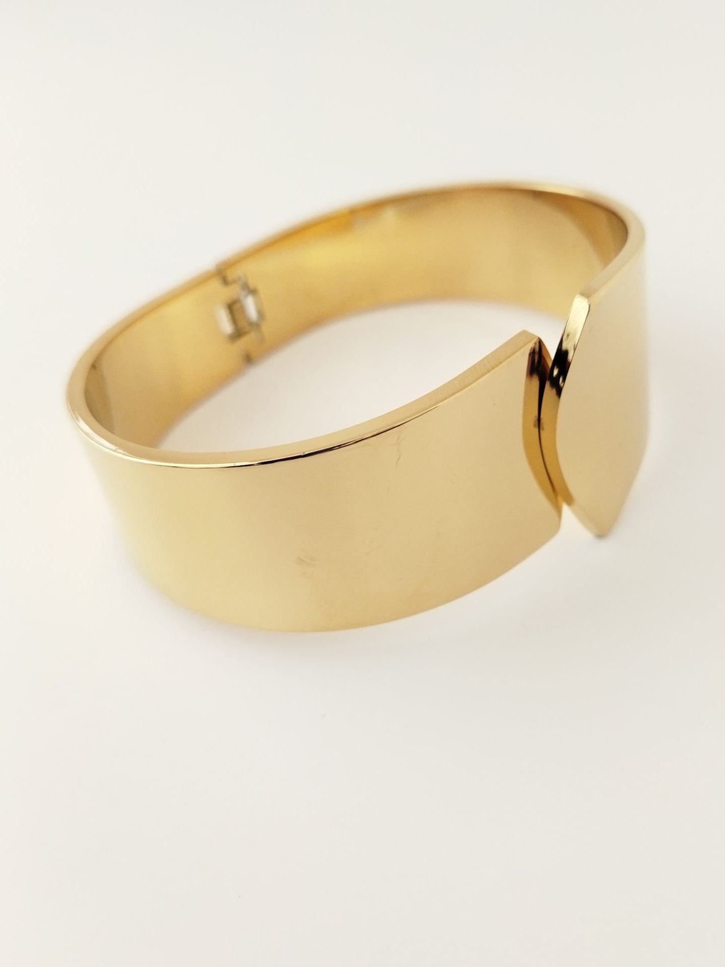ÇELİK GOLD  KADIN KELEPÇE