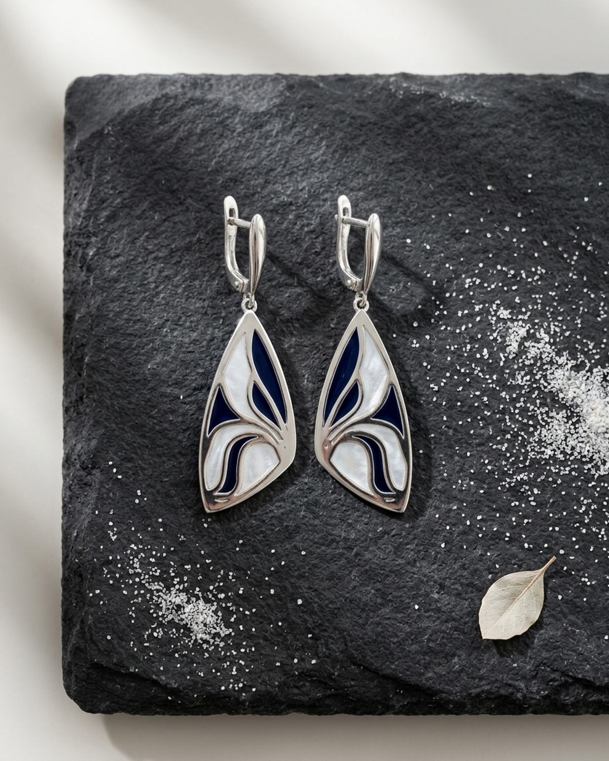 Madame Perle – Family | Enameled Wing Earring