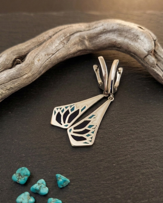Madame Perle – Padma | Enamelled Lotus Earrings
